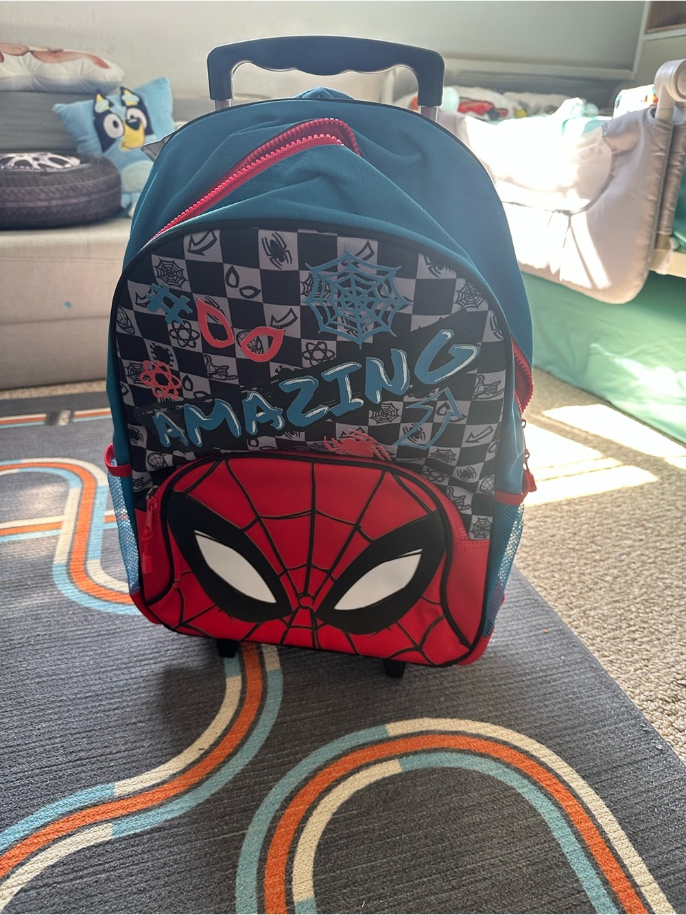 Disney Marvel Spider-Man 'Amazing' Kids Roller Backpack - Picture 11 of 11